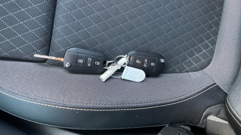 Vauxhall Grandland 1.2 Turbo SRi 5dr Petrol Hatchback